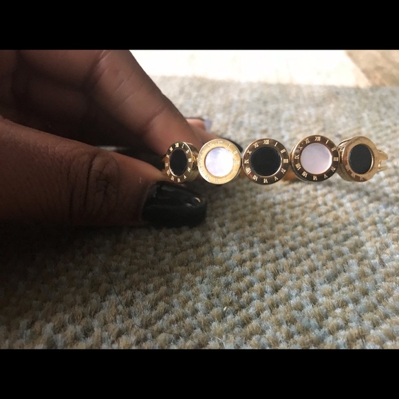 SOLD OUT - Roman Numeral Clasp - Picture 2 of 3